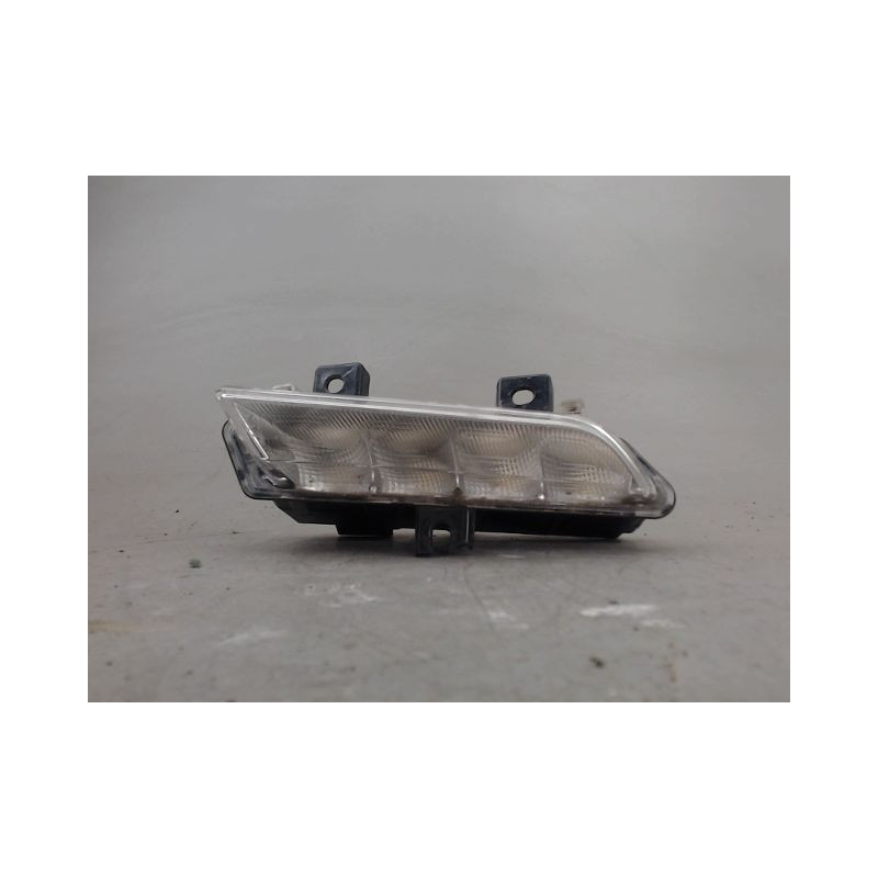 FEUX POSITION DROIT RENAULT CLIO