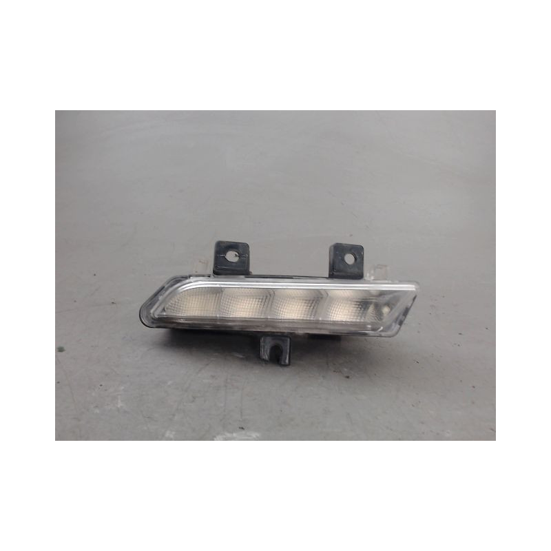 FEUX POSITION GAUCHE RENAULT CLIO