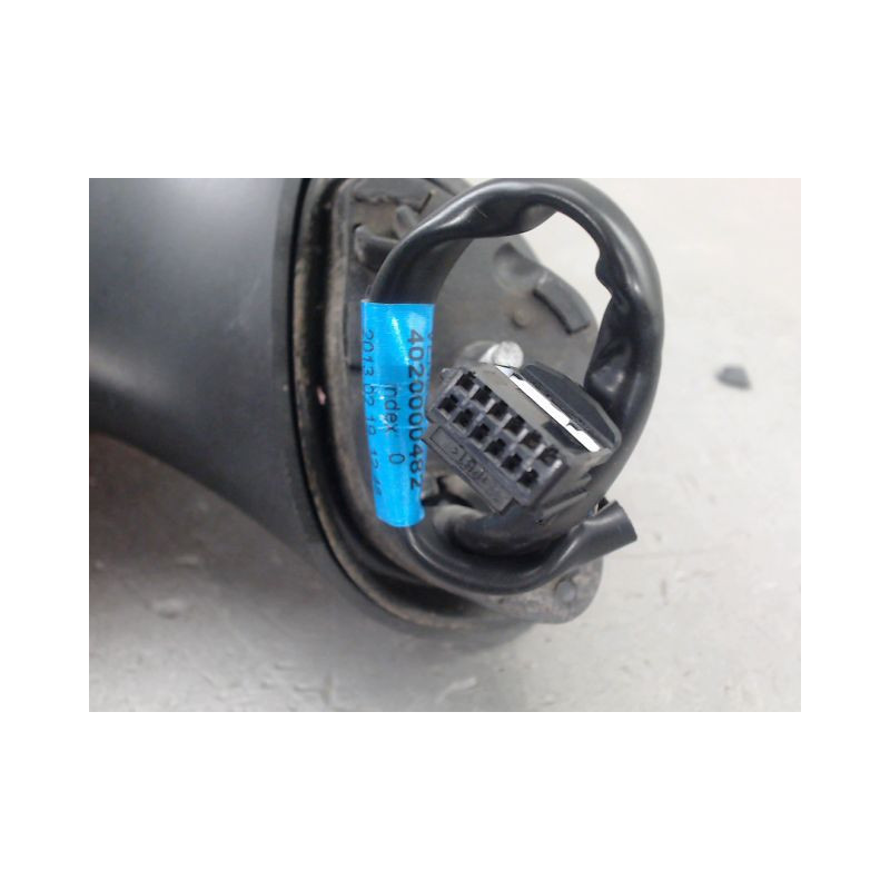RETROVISEUR EXTERIEUR ELECTRIQUE DROIT RENAULT CLIO