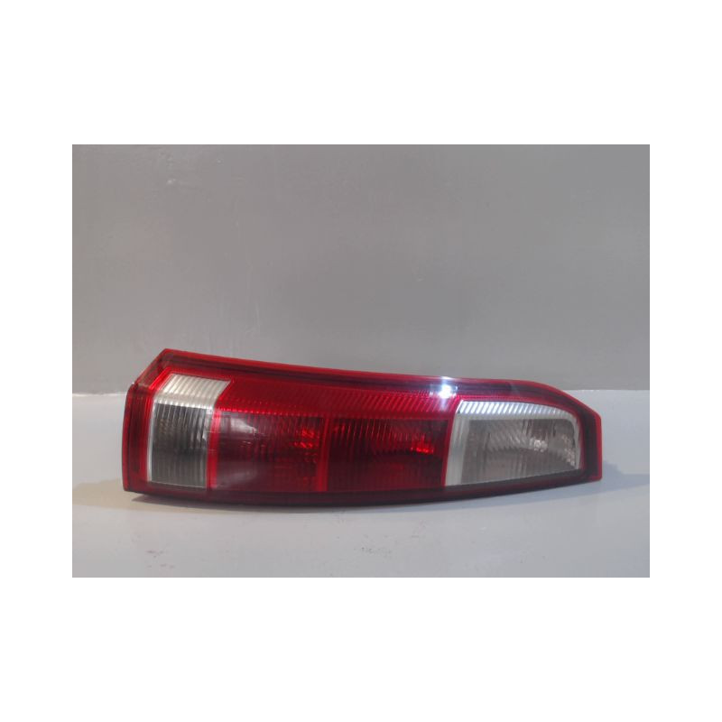FEU ARRIERE GAUCHE  OPEL MERIVA 2003-2005