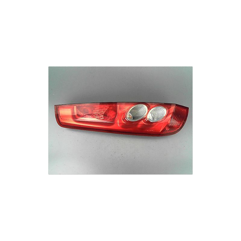 FEU ARRIERE GAUCHE  FORD FIESTA 05-08