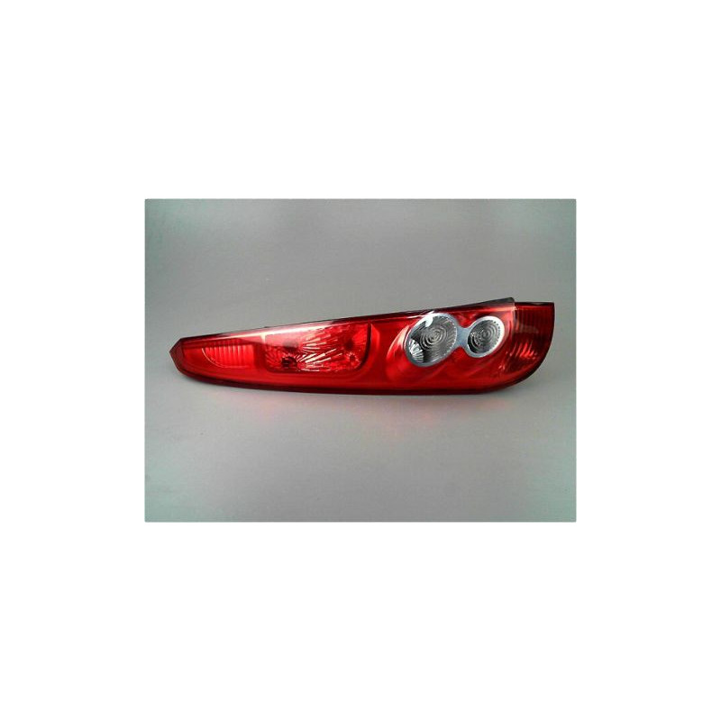FEU ARRIERE GAUCHE  FORD FIESTA 05-2008