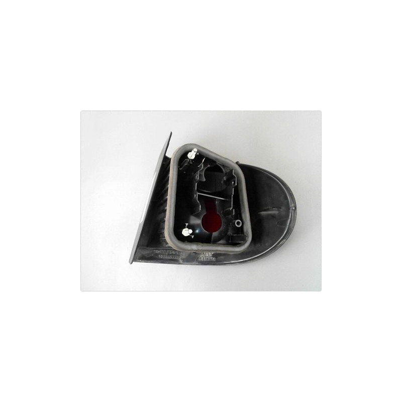 FEU ARRIERE GAUCHE  RENAULT MEGANE I PH1 CLASSIC -99