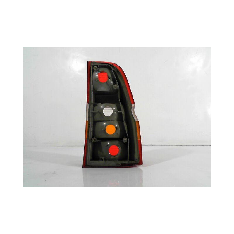 FEU ARRIERE GAUCHE  FORD ESCORT 95-00