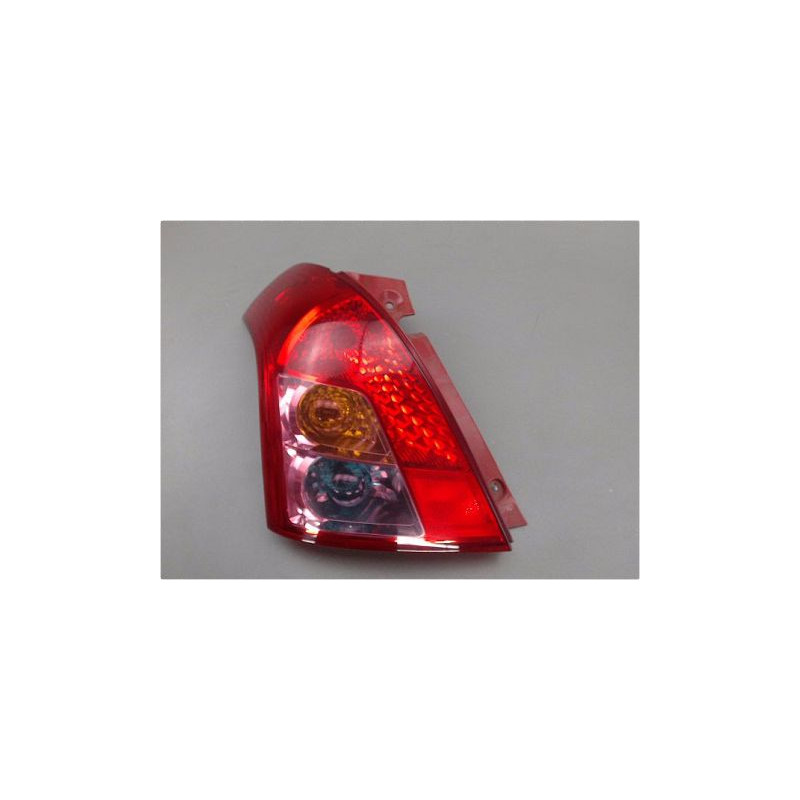 FEU ARRIERE GAUCHE  SUZUKI SWIFT