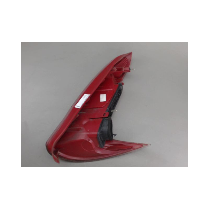FEU ARRIERE GAUCHE  PEUGEOT 206