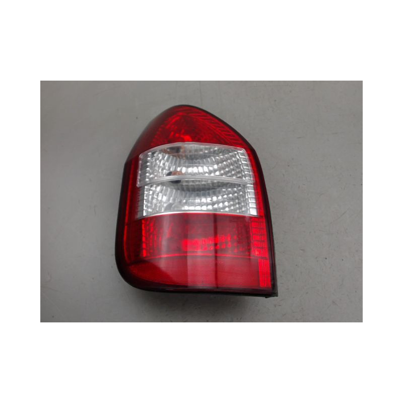 FEU ARRIERE GAUCHE  OPEL ZAFIRA