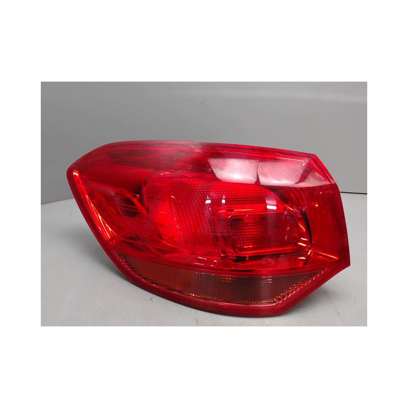 FEU ARRIERE GAUCHE  OPEL ASTRA