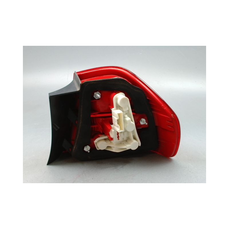 FEU ARRIERE GAUCHE  BMW SERIE 3 BERL. V Phase 1 (E90) 2005-2008