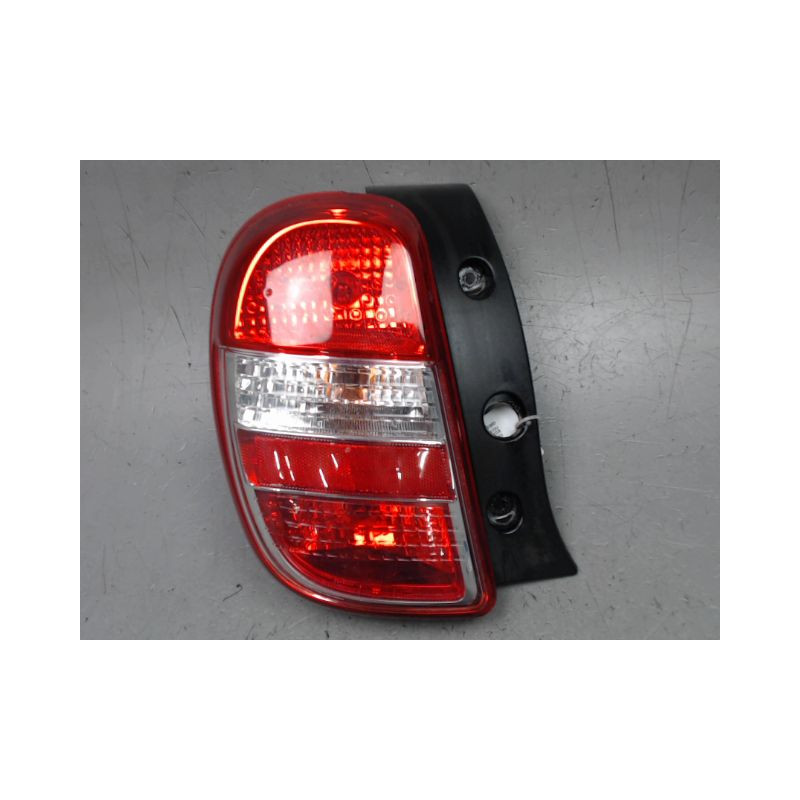 FEU ARRIERE GAUCHE  NISSAN MICRA