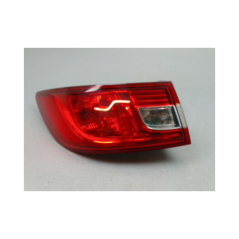 FEU ARRIERE GAUCHE  RENAULT CLIO IV Phase 1 2012-...