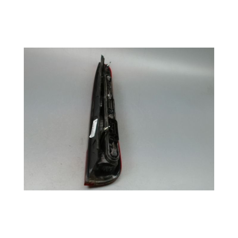 FEU ARRIERE GAUCHE  FORD FOCUS CMAX MONOSP. I Phase 1 2003-2007