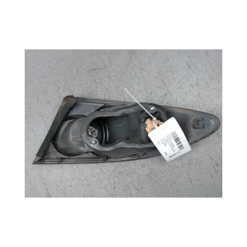 FEU ARRIERE GAUCHE  MAZDA MAZDA 6 2005-