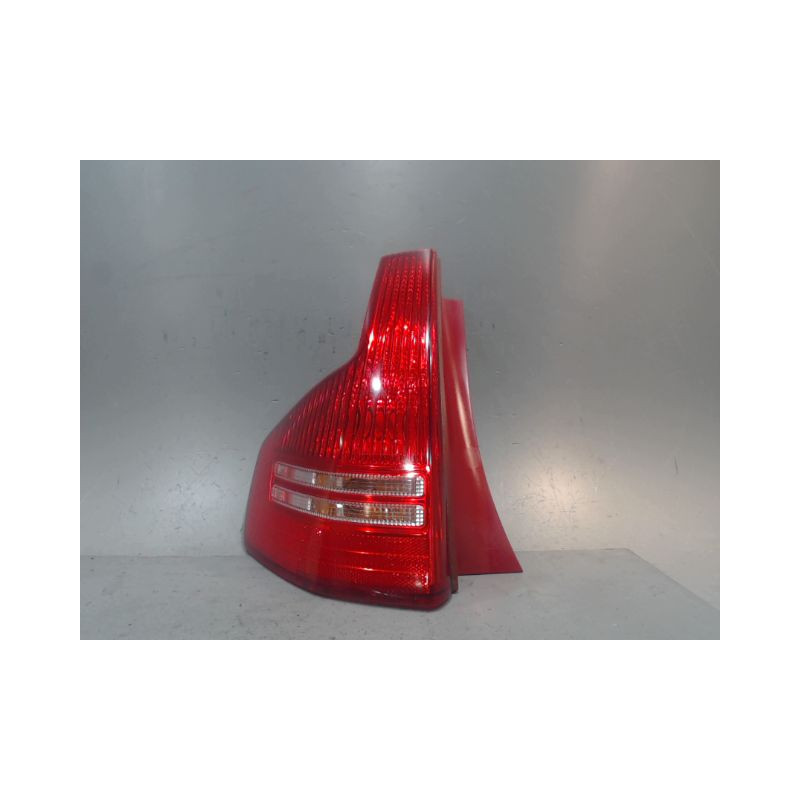 FEU ARRIERE GAUCHE  CITROEN C4