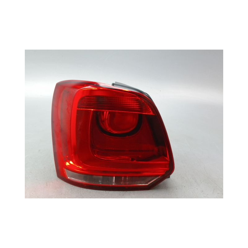 FEU ARRIERE GAUCHE  VOLKSWAGEN POLO V Phase 1 (6R) 2009-...
