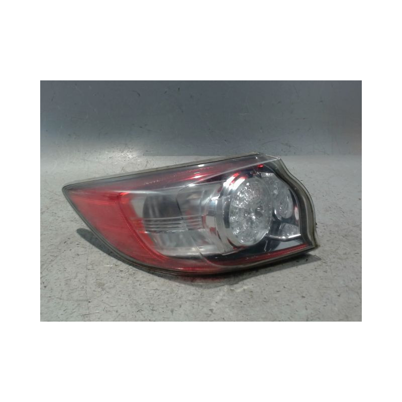 FEU ARRIERE GAUCHE  MAZDA MAZDA 3  5P