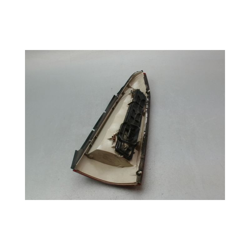 FEU ARRIERE GAUCHE  OPEL ASTRA BREAK II (G) 1998-2004
