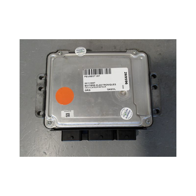 CALCULATEUR MOTEUR PEUGEOT 207