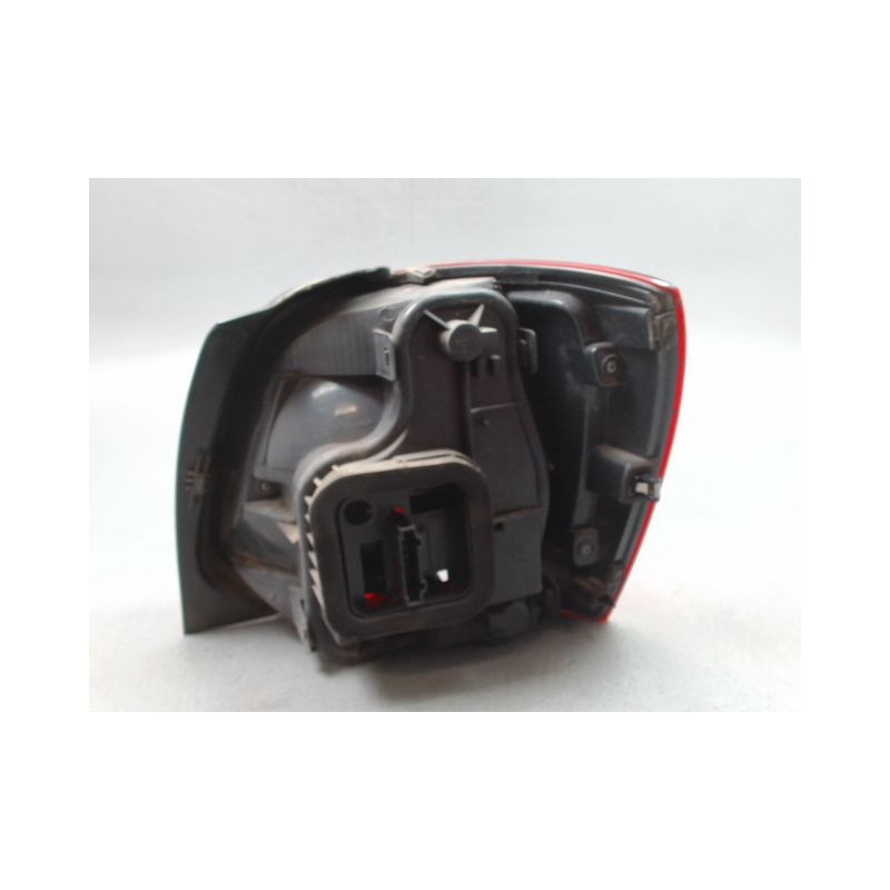 FEU ARRIERE GAUCHE  VOLKSWAGEN POLO V Phase 1 (6R) 2009-...