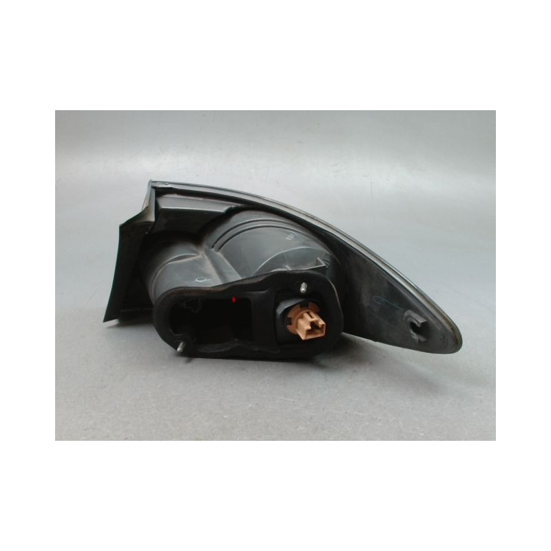 FEU ARRIERE GAUCHE  MAZDA MAZDA 6 2005-