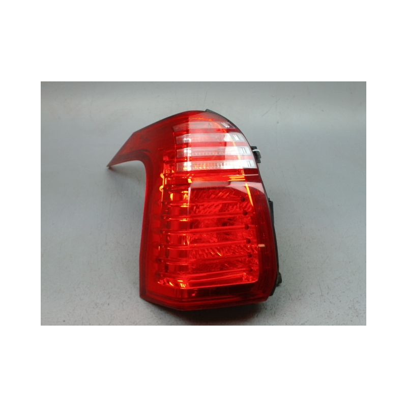 FEU ARRIERE GAUCHE  PEUGEOT 5008 MONOSP. I Phase 1 2009-2013