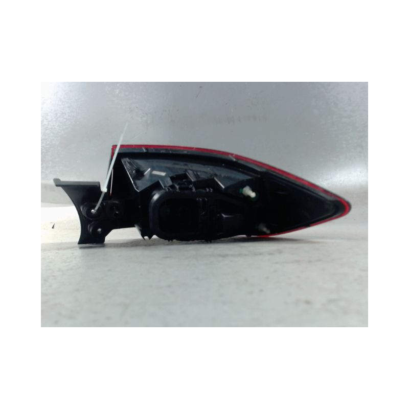 FEU ARRIERE GAUCHE  RENAULT CLIO IV