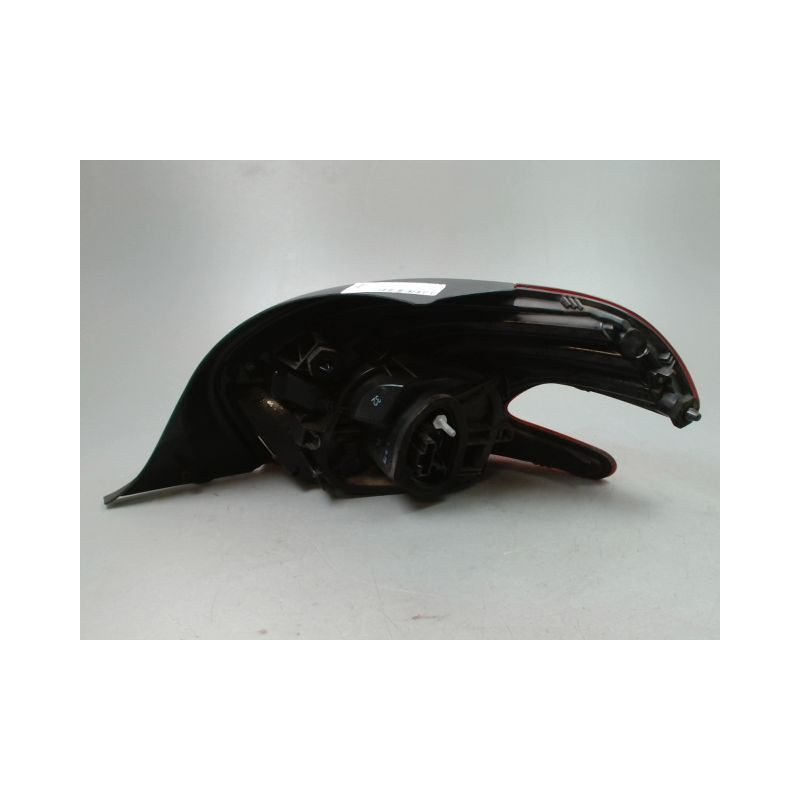 FEU ARRIERE GAUCHE  PEUGEOT 208 Phase 1 2012-...