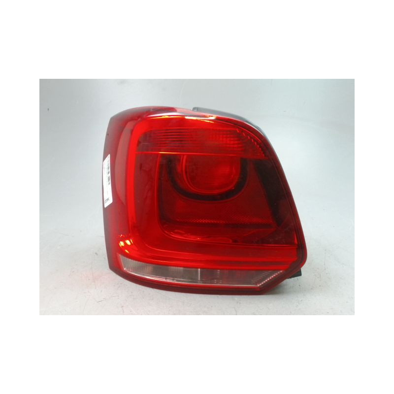 FEU ARRIERE GAUCHE  VOLKSWAGEN POLO V Phase 1 (6R) 2009-2014