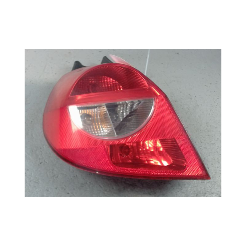 FEU ARRIERE GAUCHE  RENAULT CLIO III 2005-