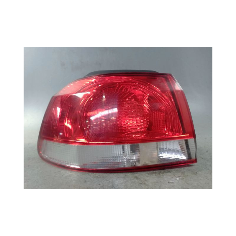 FEU ARRIERE GAUCHE  VOLKSWAGEN GOLF VI 2008-