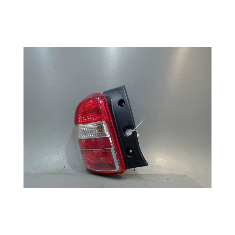 FEU ARRIERE GAUCHE  NISSAN MICRA