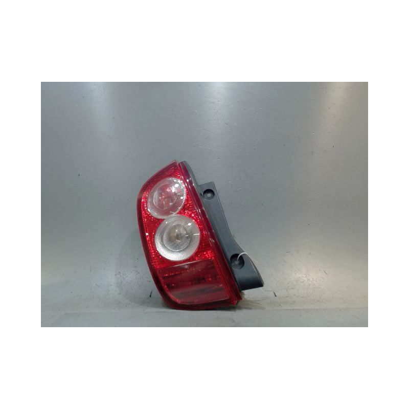 FEU ARRIERE GAUCHE  NISSAN MICRA