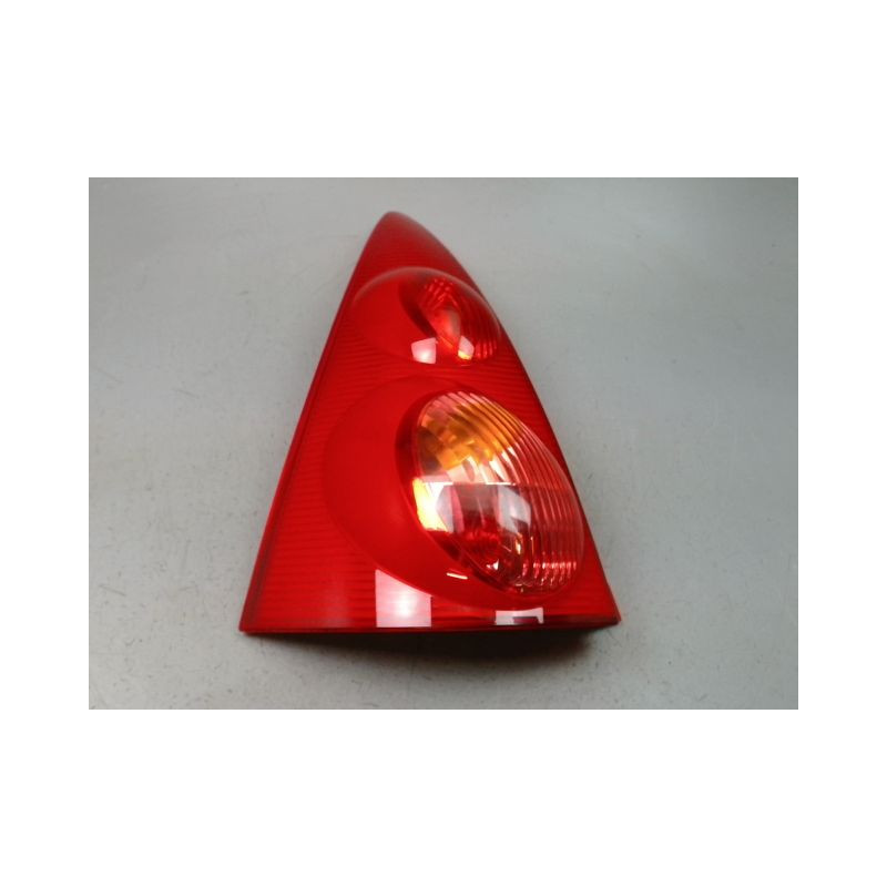 FEU ARRIERE GAUCHE  PEUGEOT 107 Phase 2 2009-2012