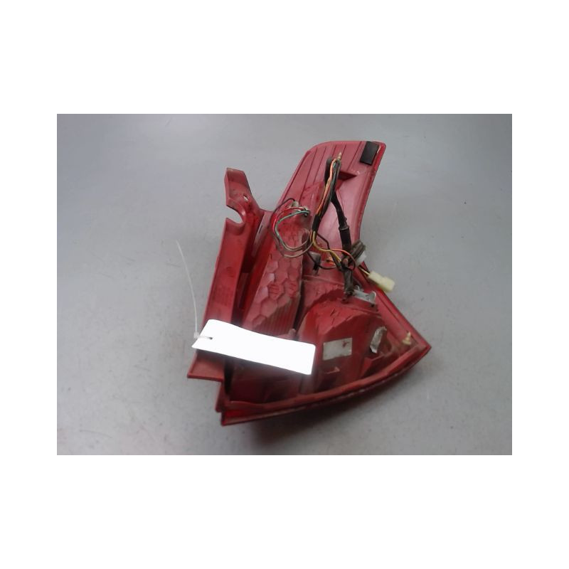 FEU ARRIERE GAUCHE  SUZUKI SWIFT III 2005-2011