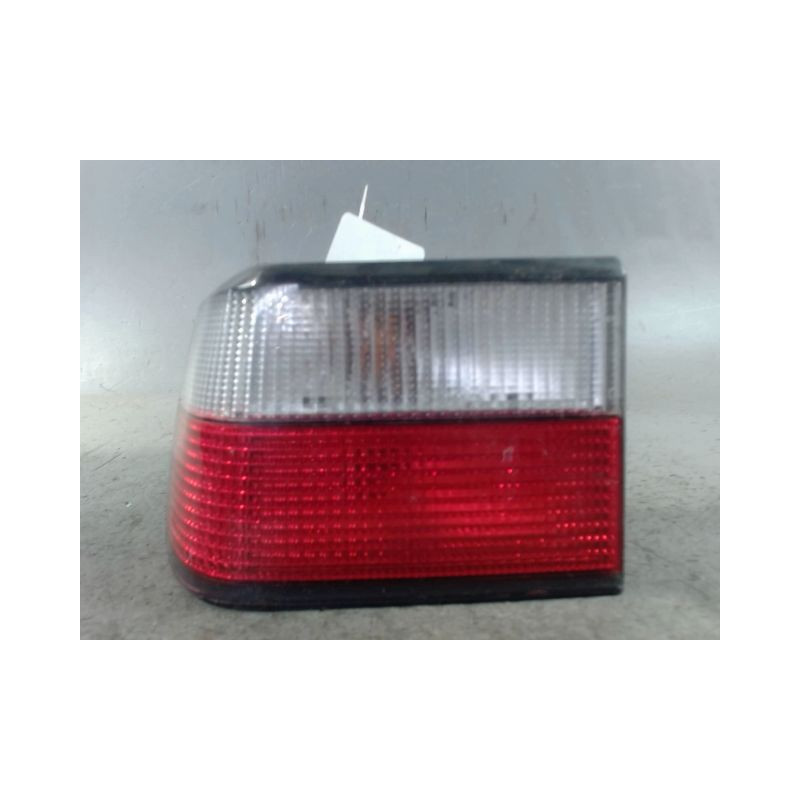 FEU ARRIERE GAUCHE  CITROEN XANTIA 97-2002