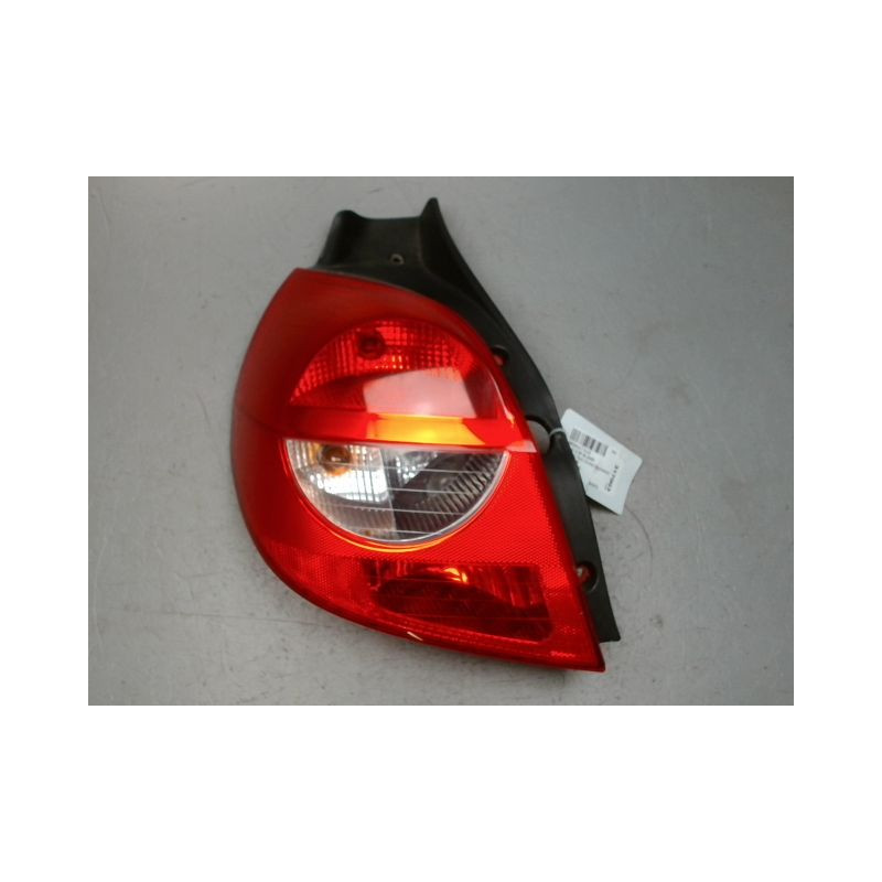 FEU ARRIERE GAUCHE  RENAULT CLIO III 2005-