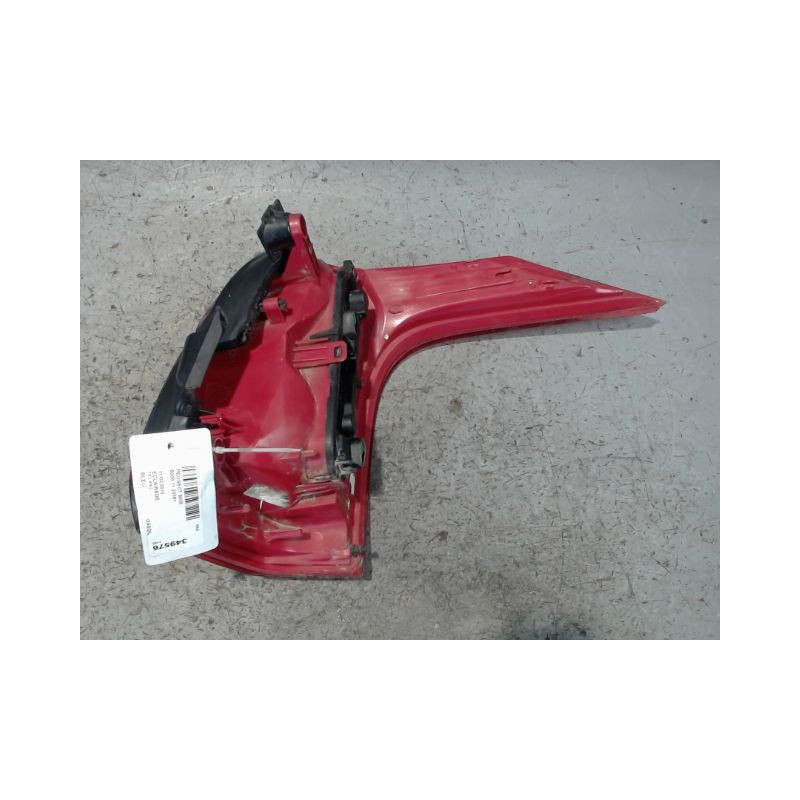 FEU ARRIERE GAUCHE  PEUGEOT 5008 2009-