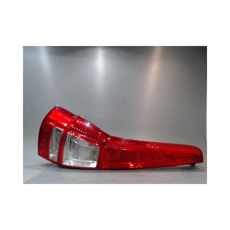 FEU ARRIERE GAUCHE  HONDA CR-V