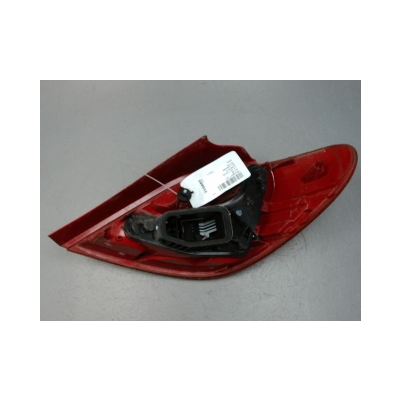 FEU ARRIERE GAUCHE  PEUGEOT 207 5P