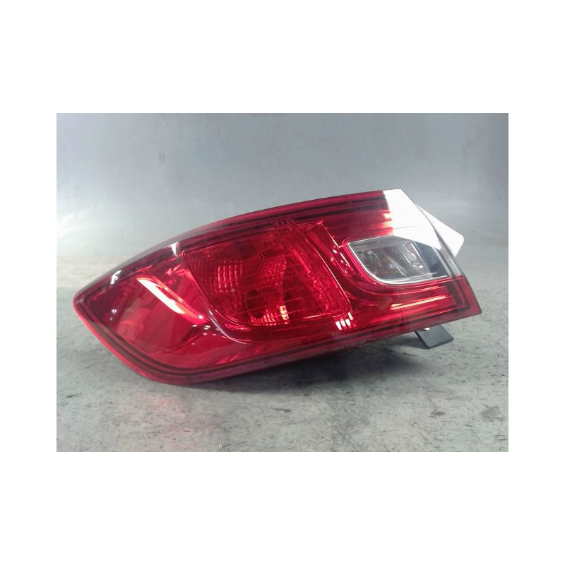 FEU ARRIERE GAUCHE  RENAULT CLIO IV