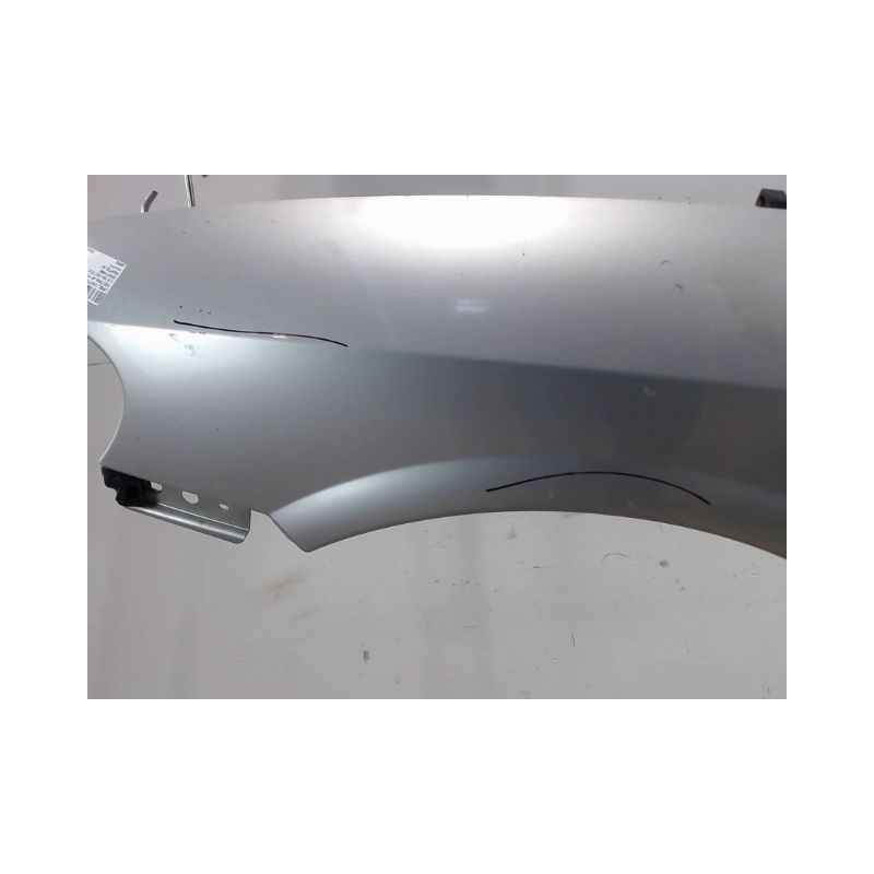 AILE AVANT GAUCHE OPEL VECTRA 95-99