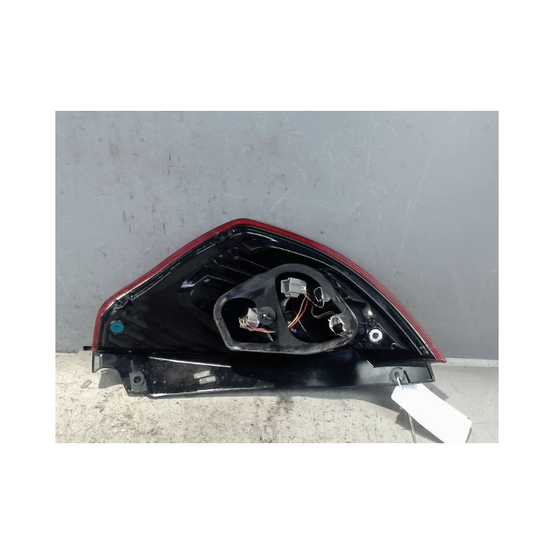 FEU ARRIERE GAUCHE  FORD FIESTA 2010-