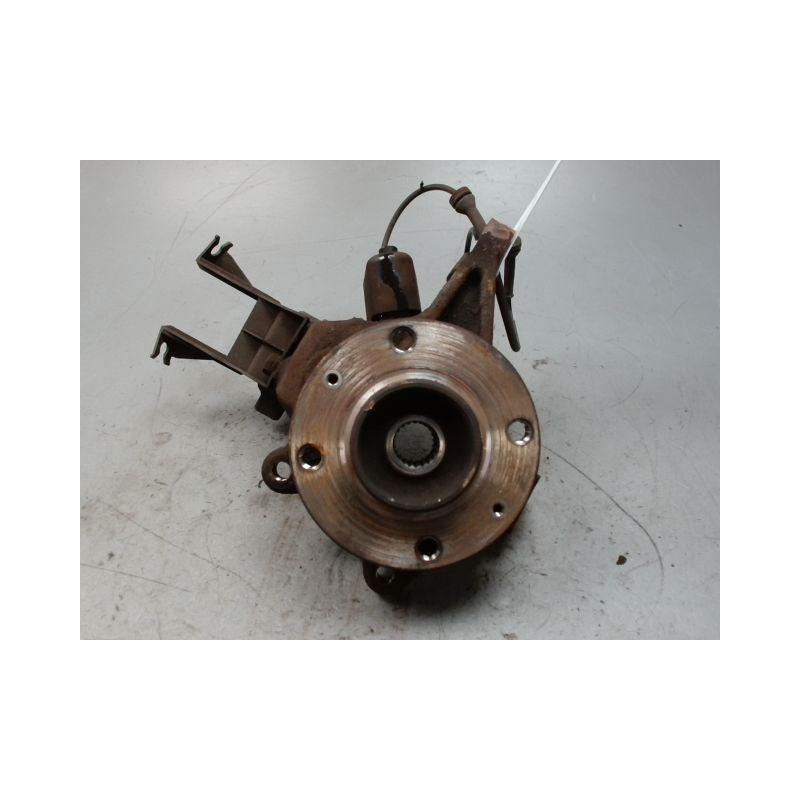 PIVOT AVANT GAUCHE PEUGEOT 206+ 2009-