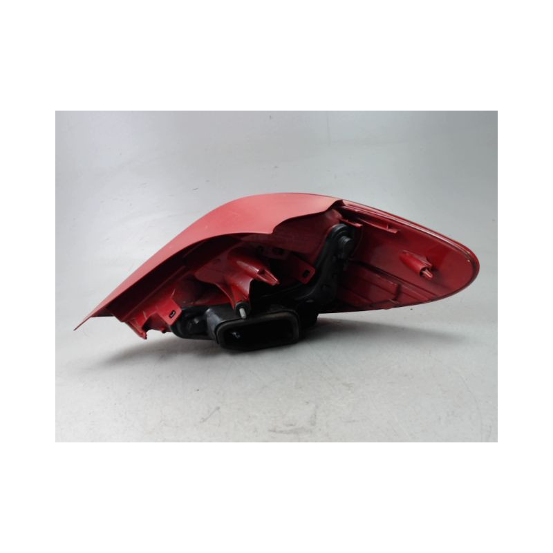 FEU ARRIERE GAUCHE  PEUGEOT 207 2006-2013