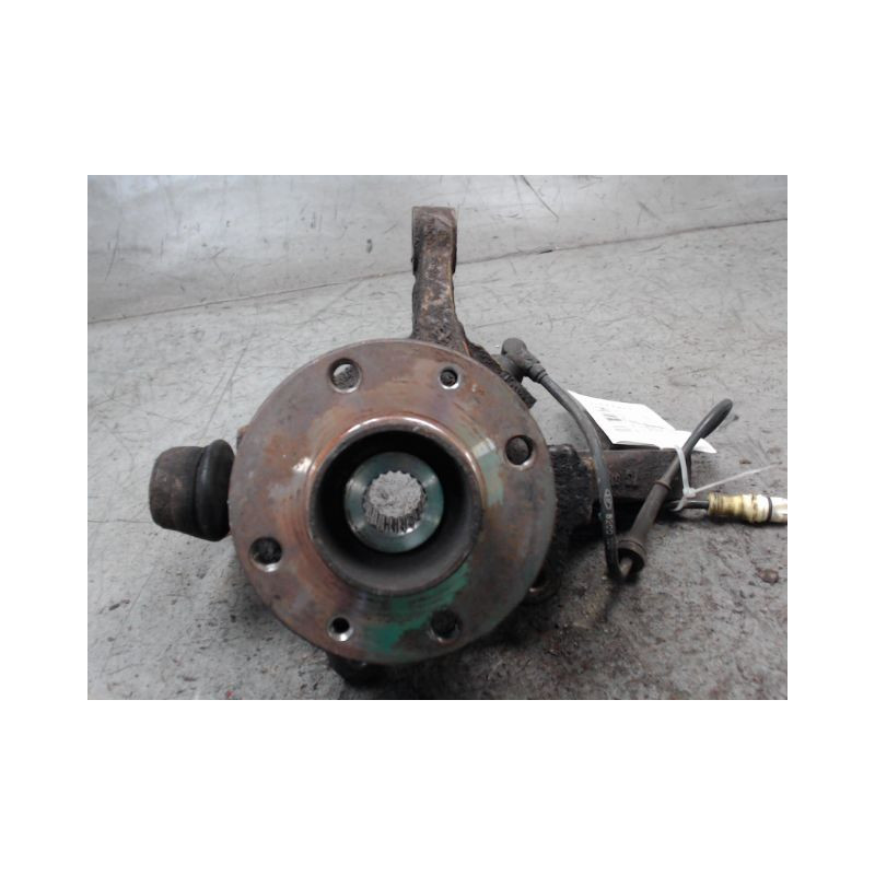 PIVOT AVANT DROIT RENAULT KANGOO 2003-2007