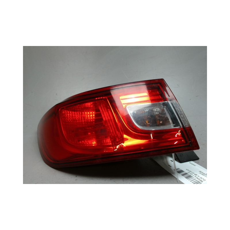 FEU ARRIERE GAUCHE  RENAULT CLIO IV 2012-