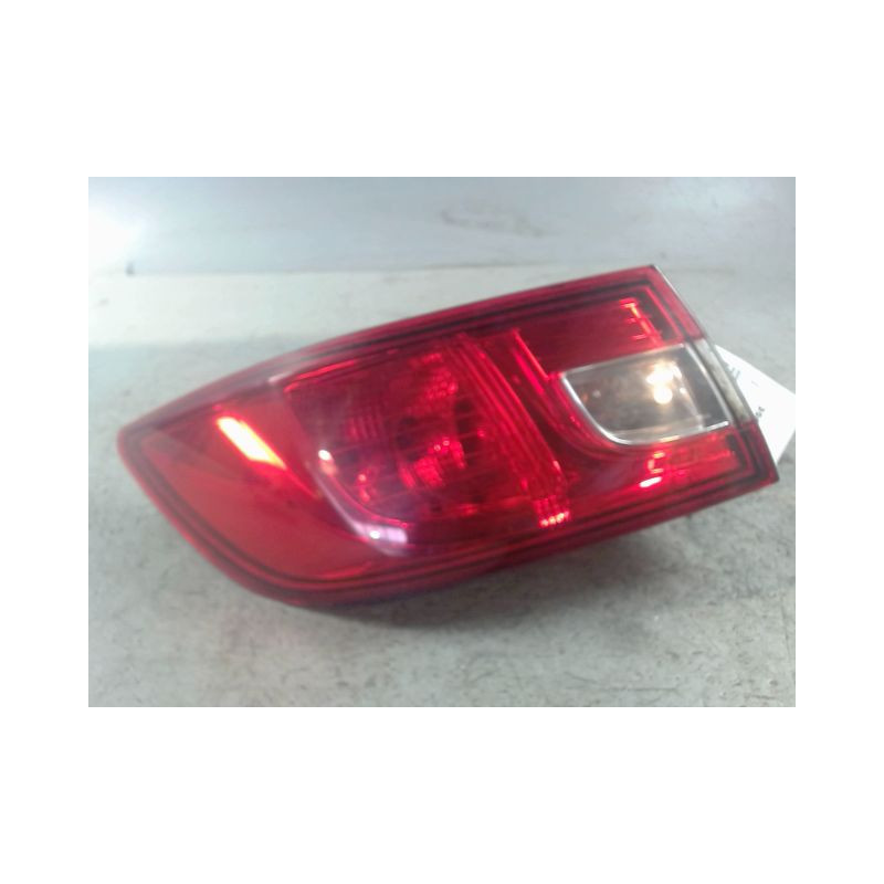 FEU ARRIERE GAUCHE  RENAULT CLIO IV