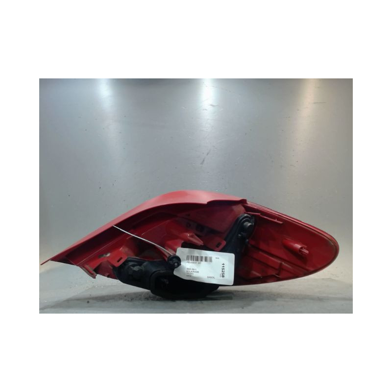 FEU ARRIERE GAUCHE  PEUGEOT 207