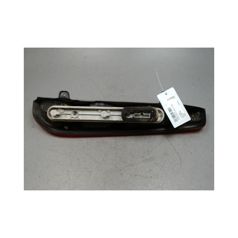 FEU ARRIERE GAUCHE  FORD FOCUS SW 2005-2007