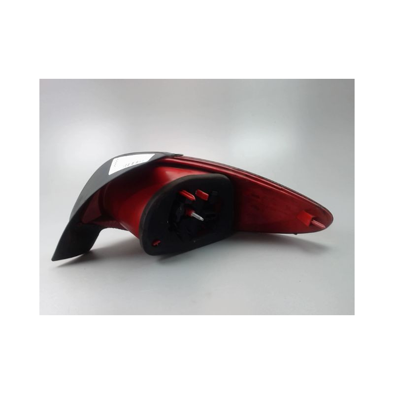 FEU ARRIERE GAUCHE  PEUGEOT 206 + 2009-2013